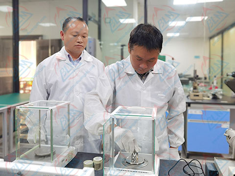 力学草莓视频网站黄图片
