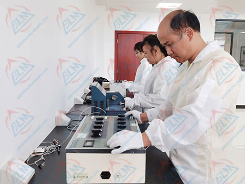 电学草莓视频网站黄图片