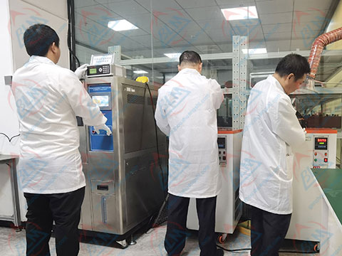 热工草莓视频APP在线观看入口实验室图片