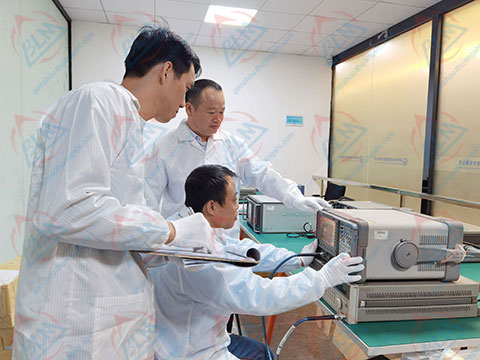 电学草莓视频APP在线观看入口试验室图片